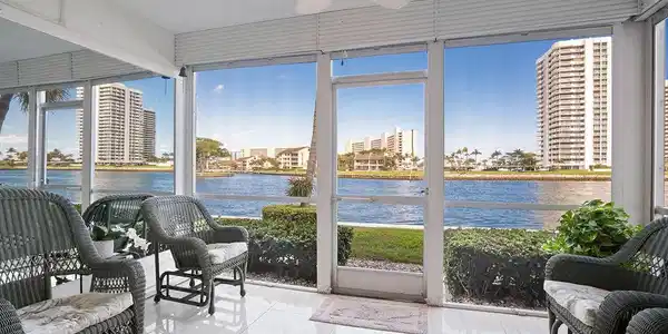 20 Yacht Club Drive