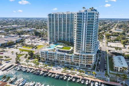 220 Lake Shore Drive