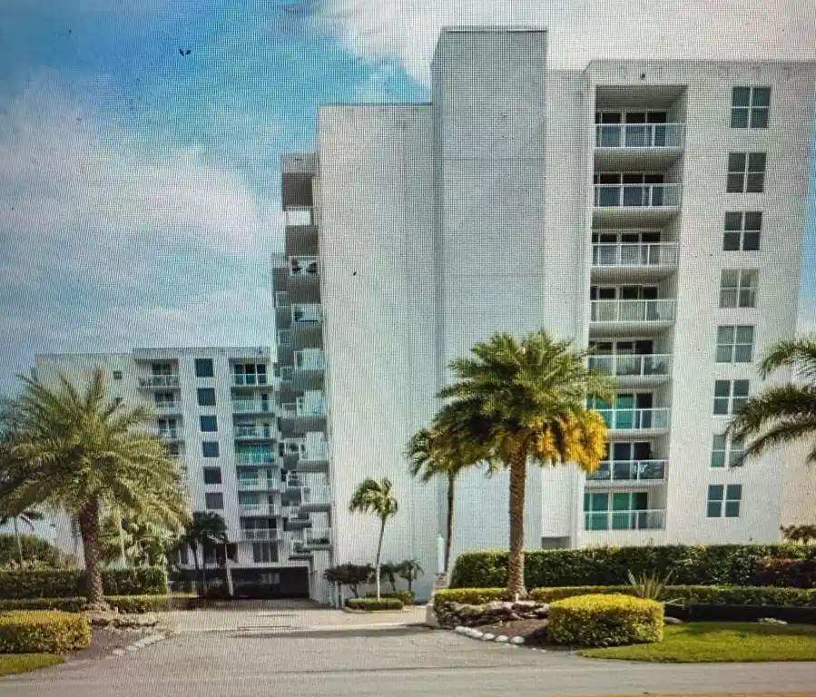 Image 1: Building