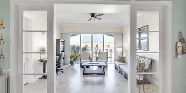 13 Harbour Isle Drive W