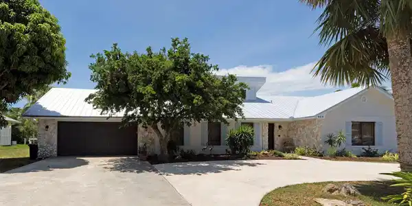 929 Jackson Way