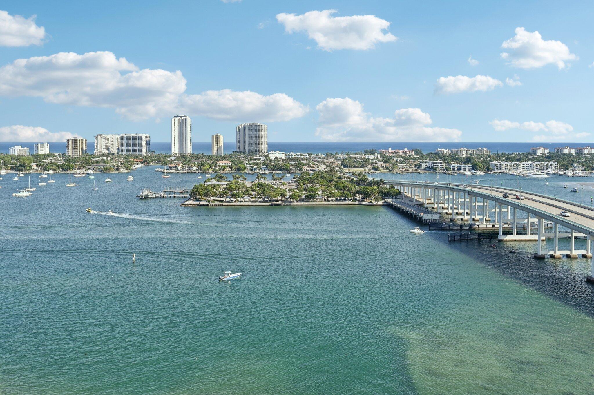 Image 3: 37-web-or-mls-Lake Shore Dr-S2012-037