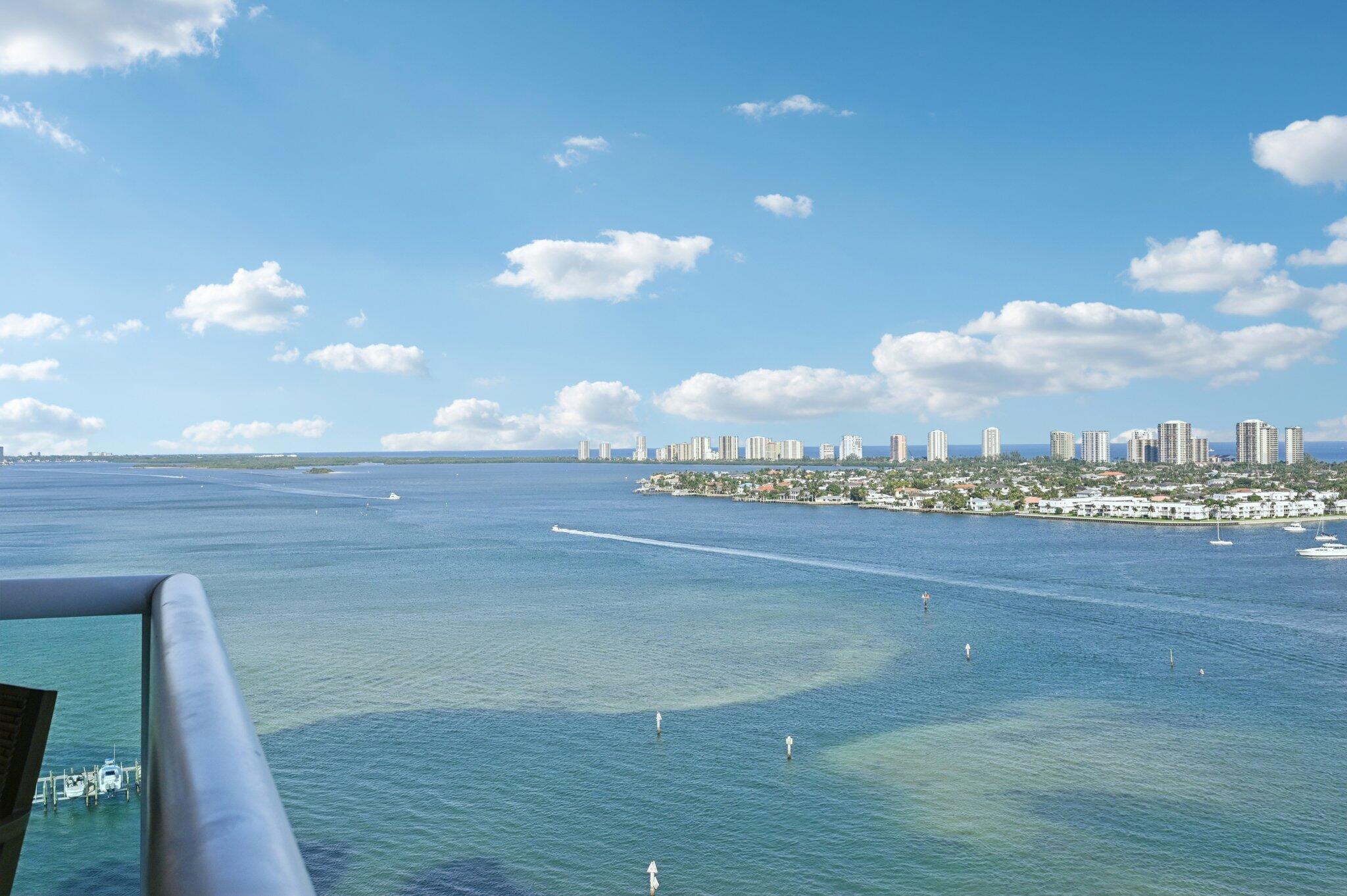 Image 4: 38-web-or-mls-Lake Shore Dr-S2012-038