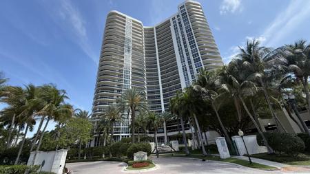 3200 N Ocean Boulevard