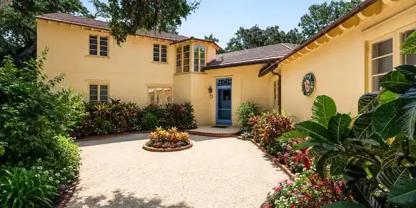 940 SANDFLY Lane