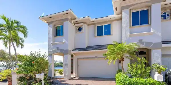 919 Sweetwater Lane