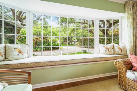 516 Holly Road