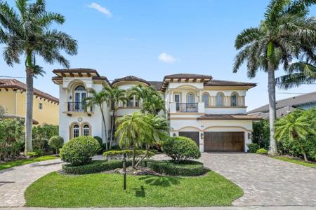 932 Banyan Drive