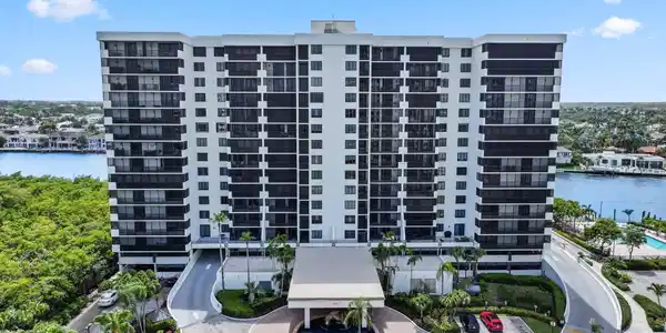 3420 S Ocean Boulevard