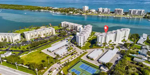 19800 Sandpointe Bay Drive
