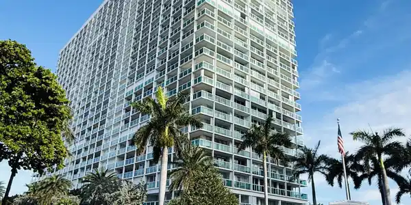 2100 S Ocean Lane