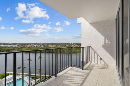 4750 S Ocean Boulevard