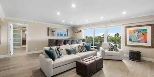 Image 4: 006-600SouthOceanBoulevard-407-BocaRaton
