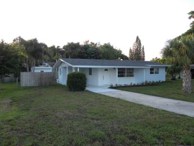 3121 NE Spruce Ridge Drive