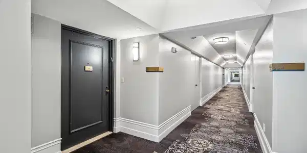 Image 2: 002-120Southeast5thAvenue-223-BocaRaton-