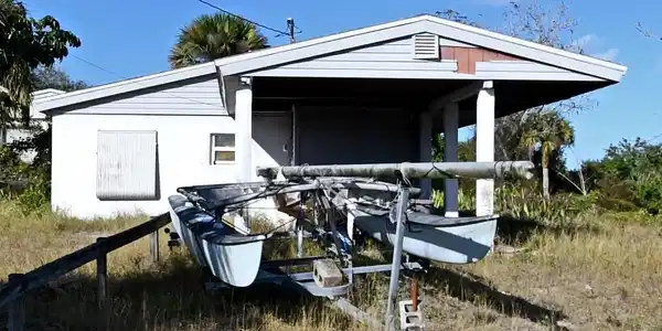 210 River Palm Drive