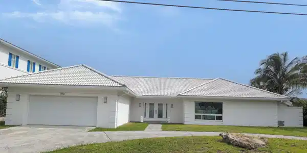 1190 Bimini Lane