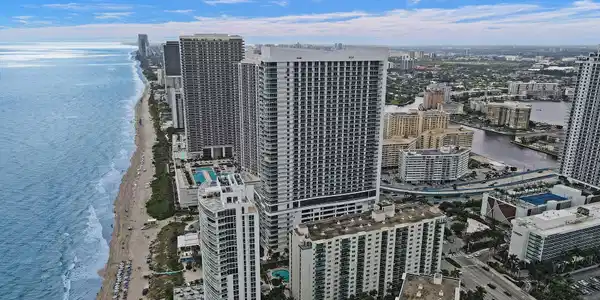 4001 S Ocean Drive