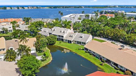 227 N Lakeshore Drive