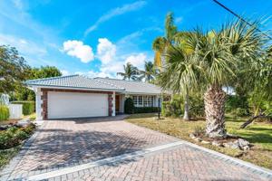 275 NE Olive Way