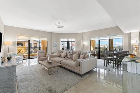 200 E Palmetto Park Road