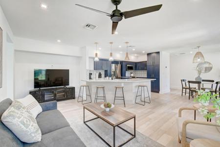 202 Lytton Court