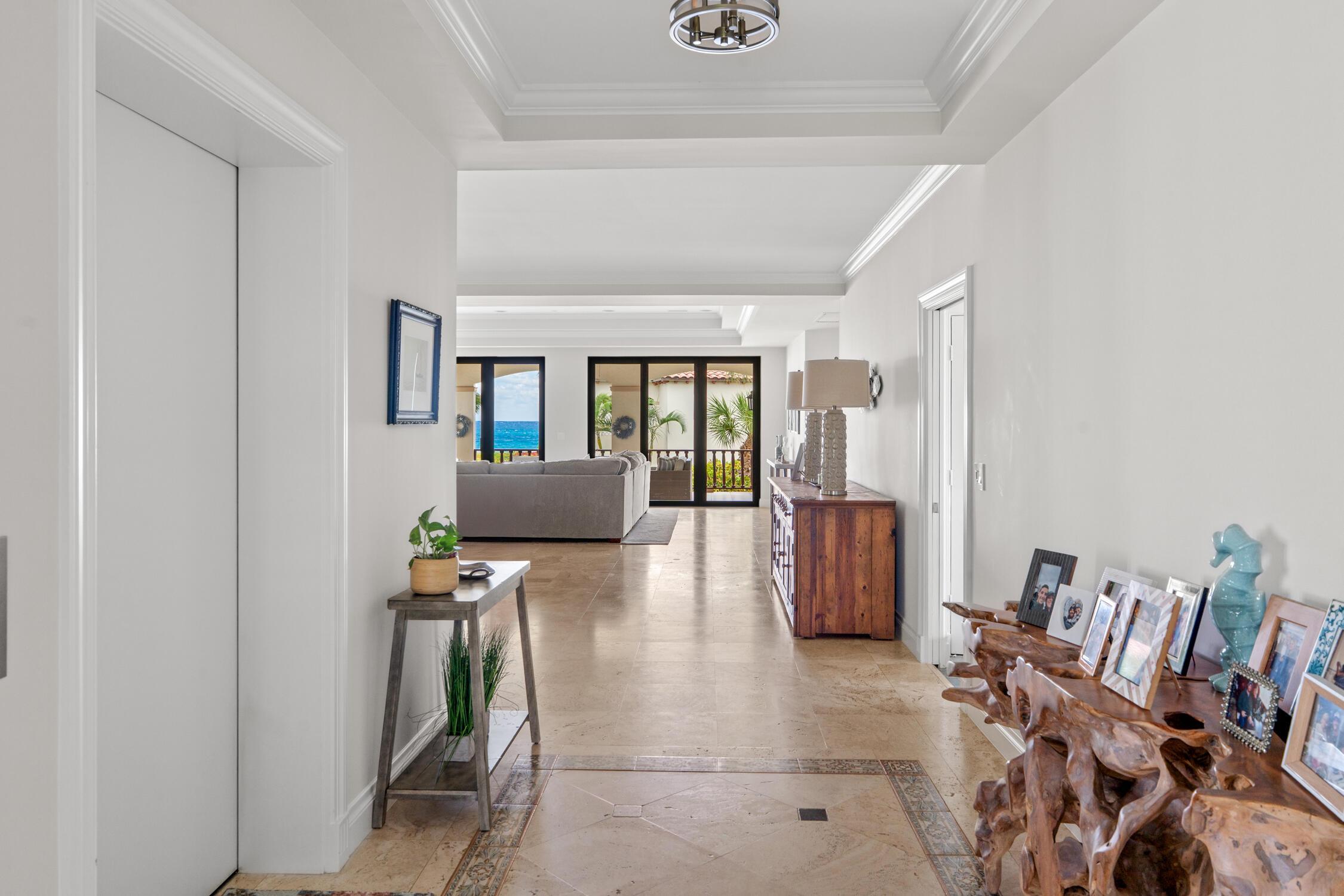 Image 2: 2 DSC04079-Edit