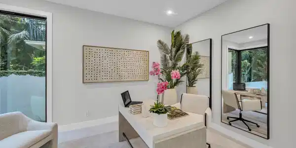 Image 4: 1625 SE 1ST, FORT LAUDERDALE--4