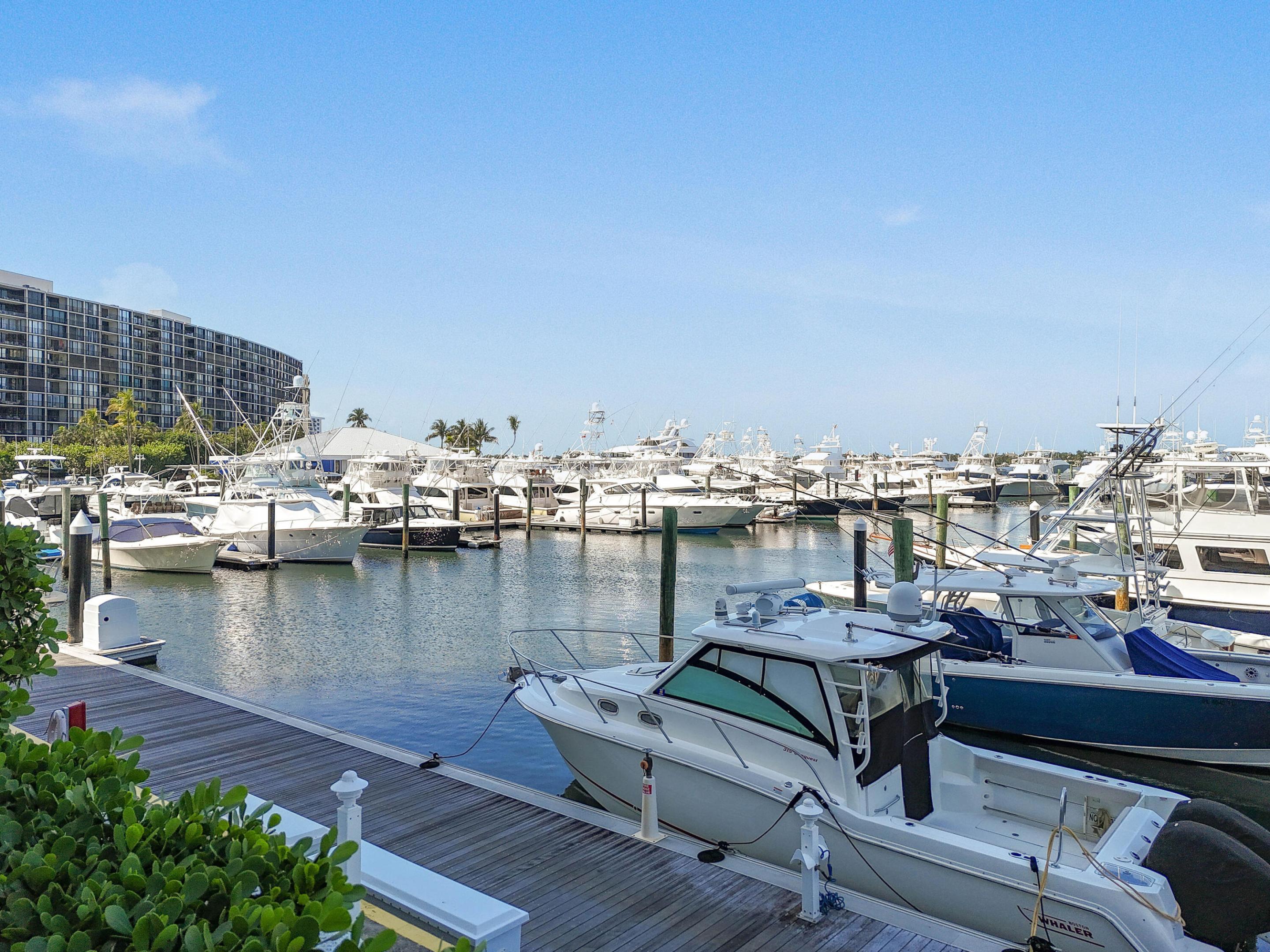 Image 2: 108LakeshoreDr#140Aerials(11)