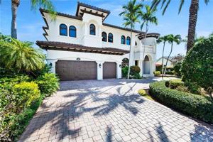 4050 NE 30th Ave