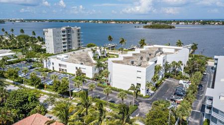 3701 S Flagler Drive