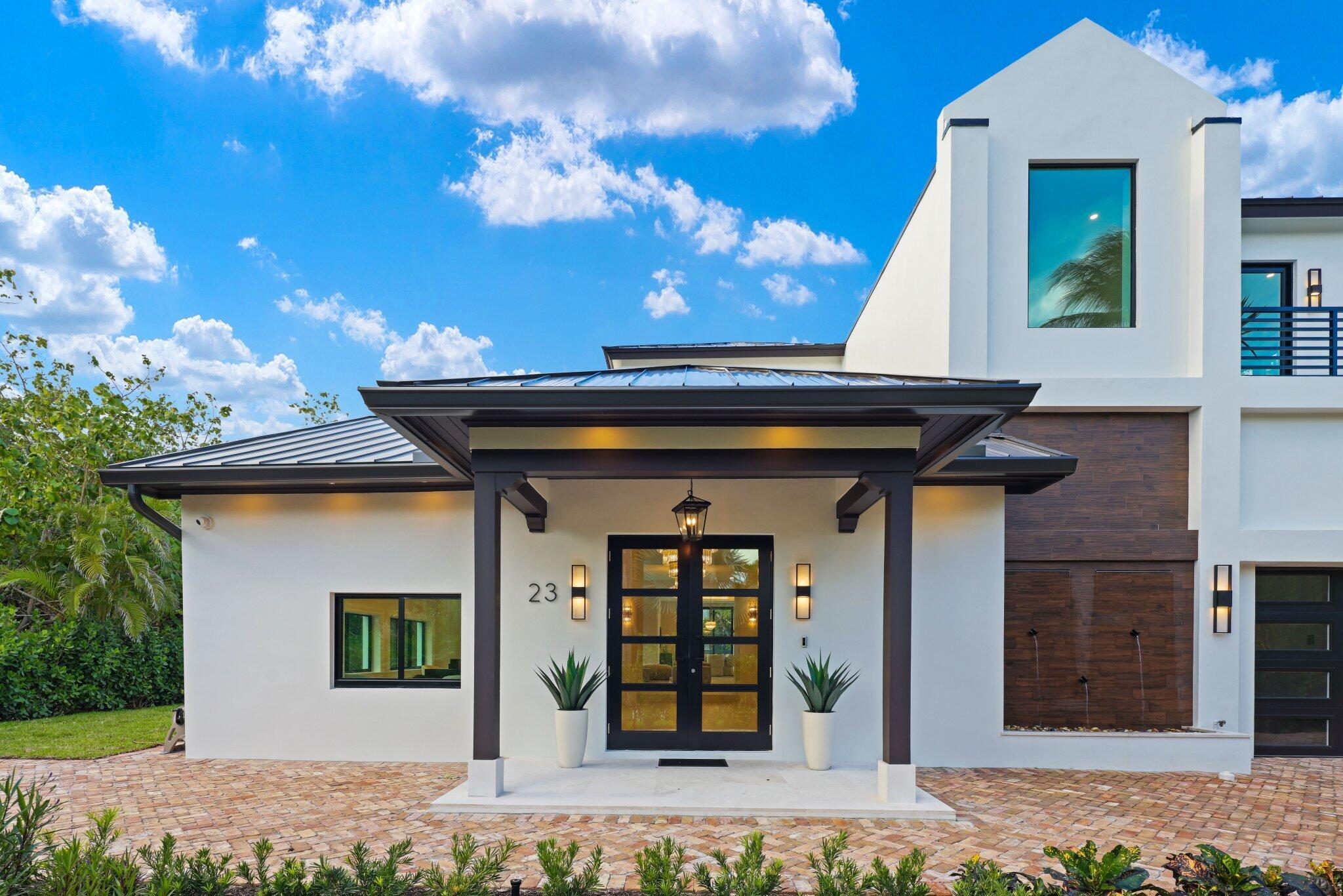 Image 4: 23 Coconut Ln - 3.jpg-SMALL