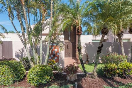 3320 SE Sandpiper Circle
