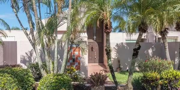 3320 SE Sandpiper Circle