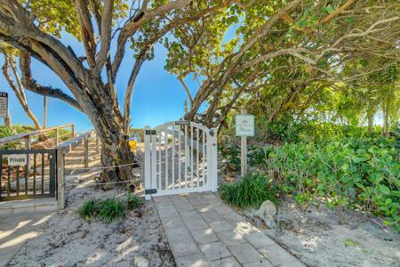 5550 N Ocean Boulevard