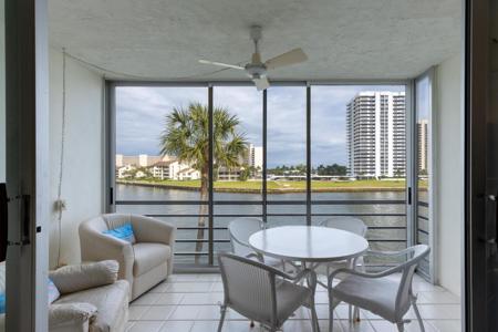 20 Yacht Club Drive