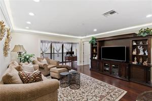 85 Pelican Pointe Dr