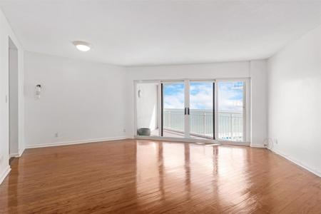 710 N Ocean Blvd