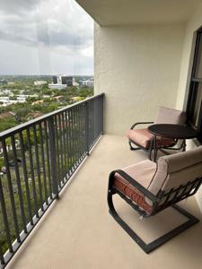3200 Port Royale Drive N