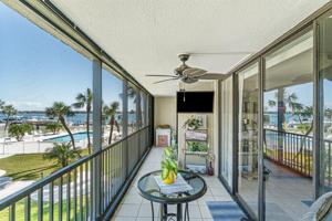 2424 N Federal Highway