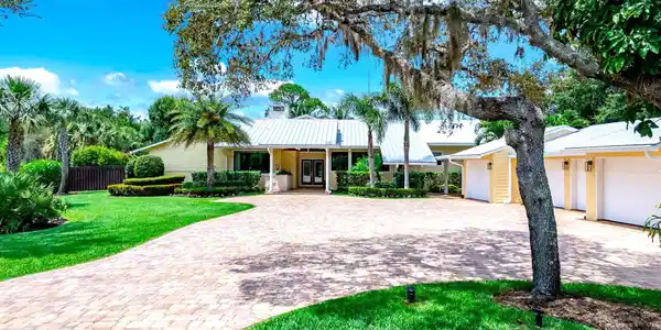 1819 SW Crane Creek