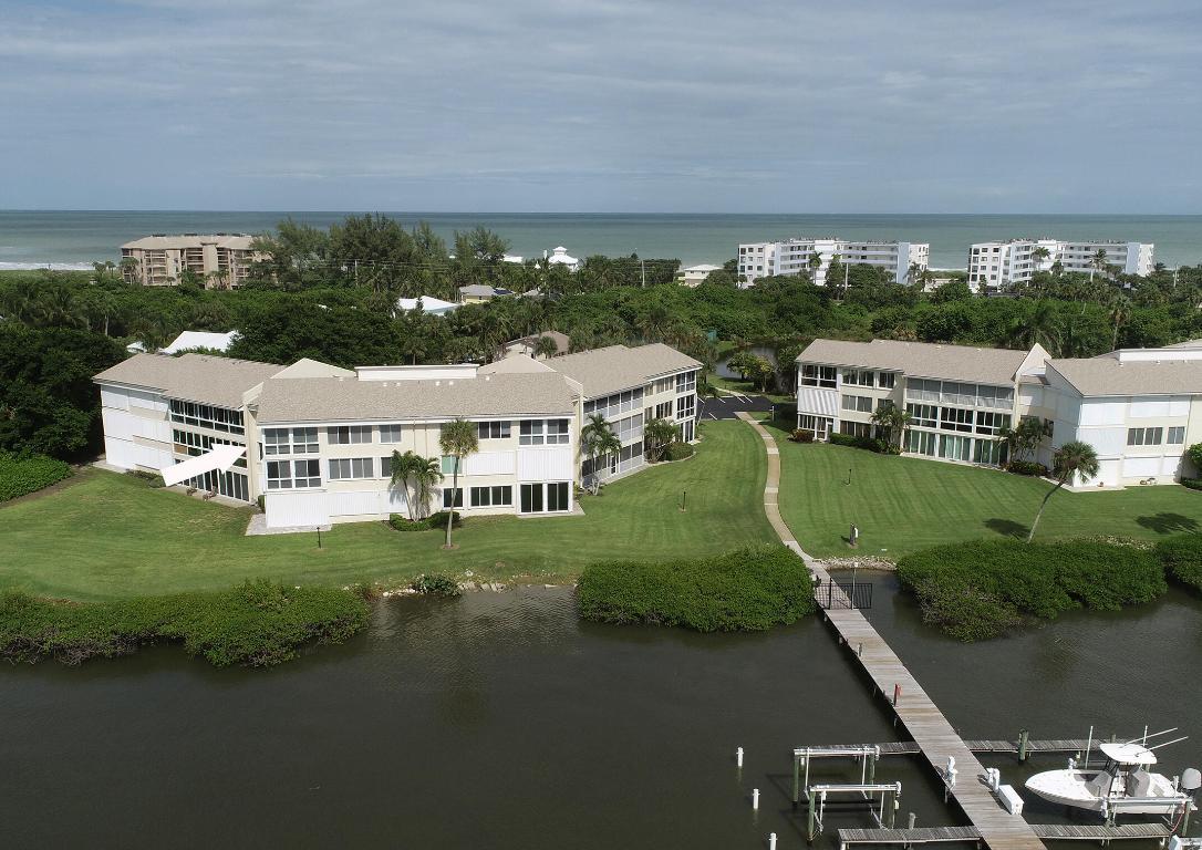 Image 1: Arrow DJI_0784