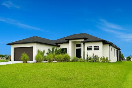 1640 NW 38th Avenue