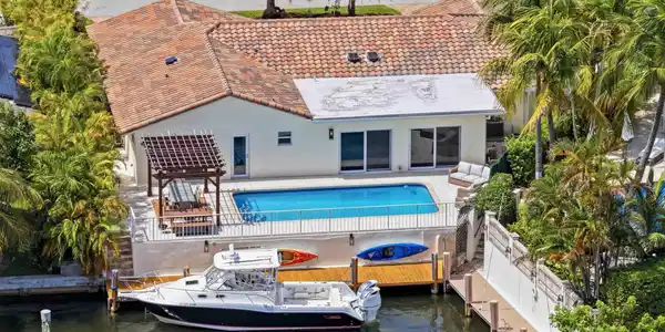 Image 3: Waterfront residence with a private boat dock, fea