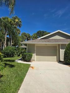 346 Vista Court