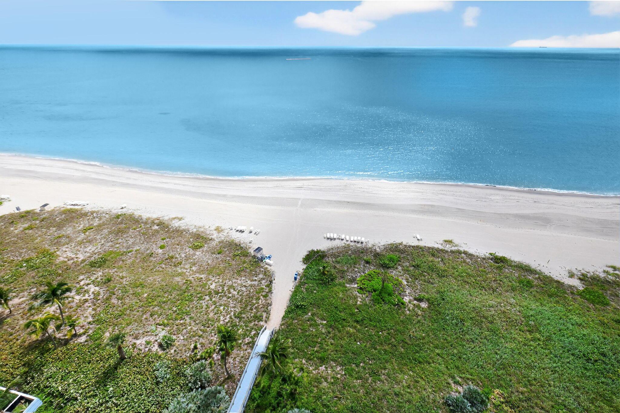 Image 2: Penthouse Ocean Views