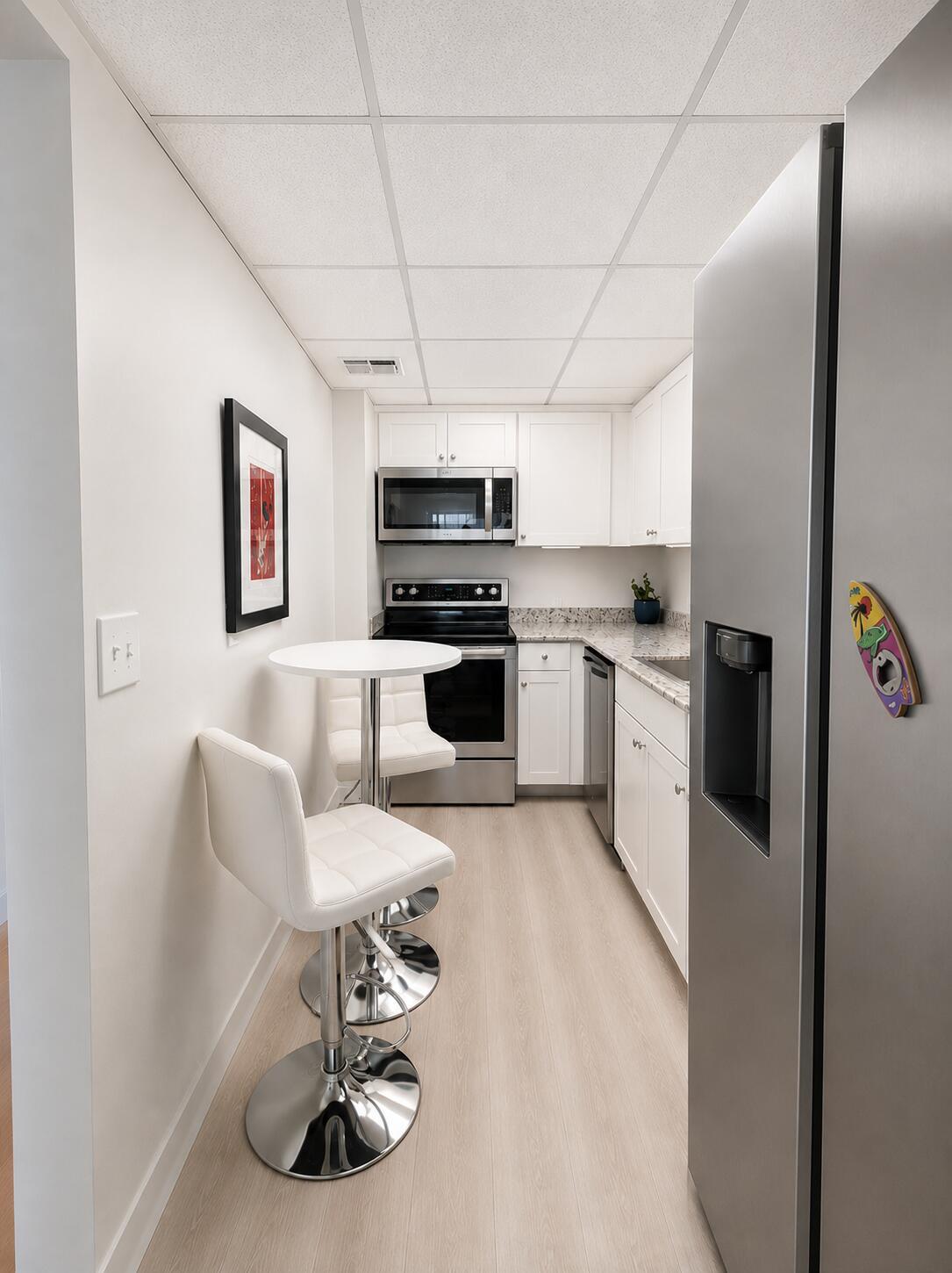 Image 4: 4_Kitchen_has_all_SS_appliances