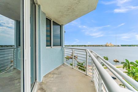 1551 N FLAGLER Drive