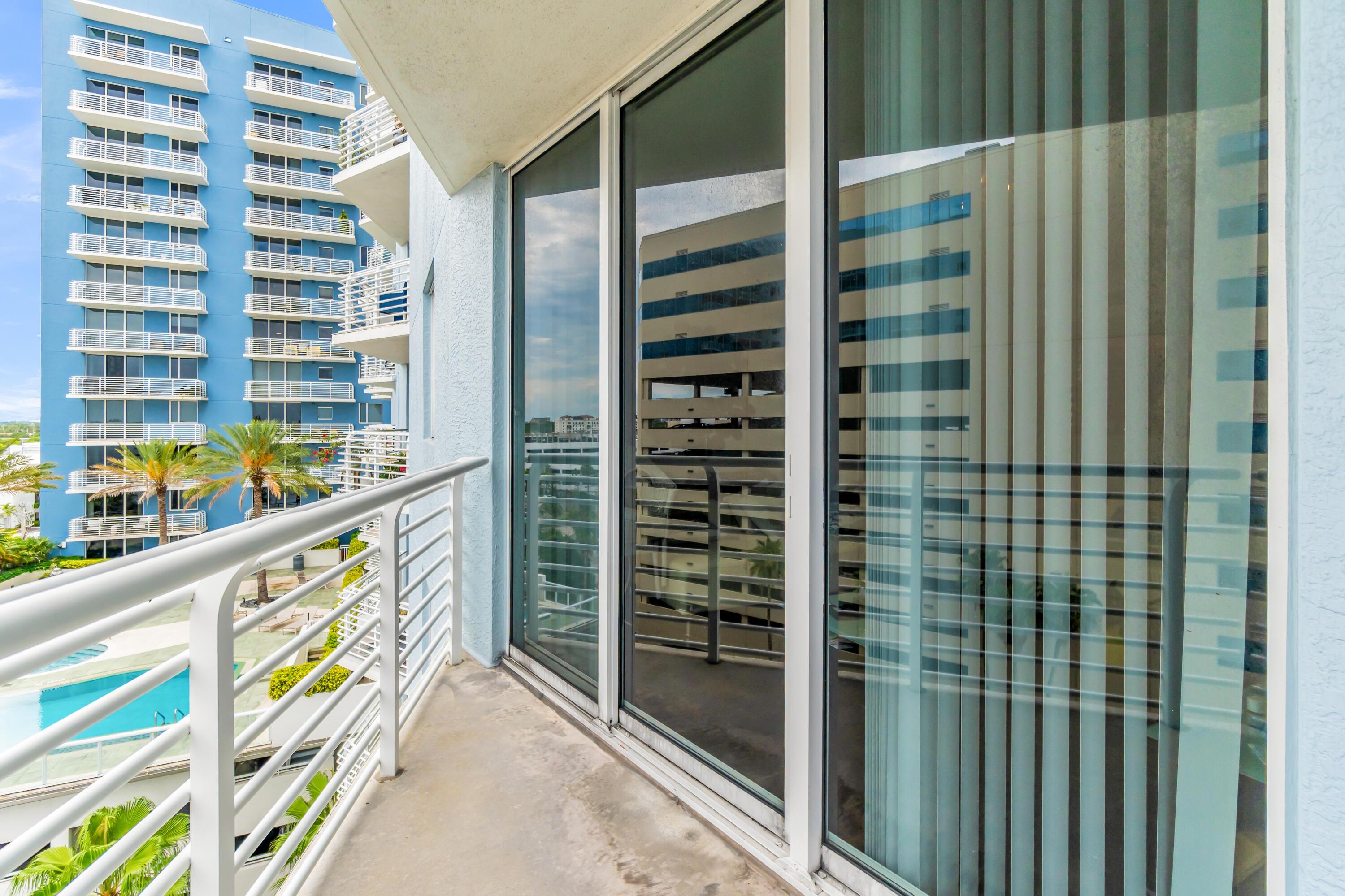 Image 2: Balcony