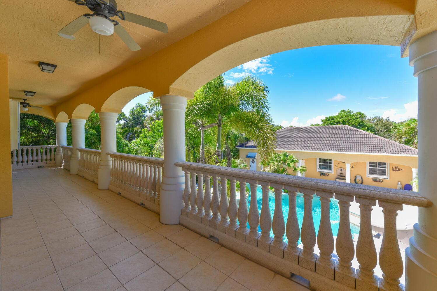 Image 3: 8053 S Indian River Dr Fort-large-062